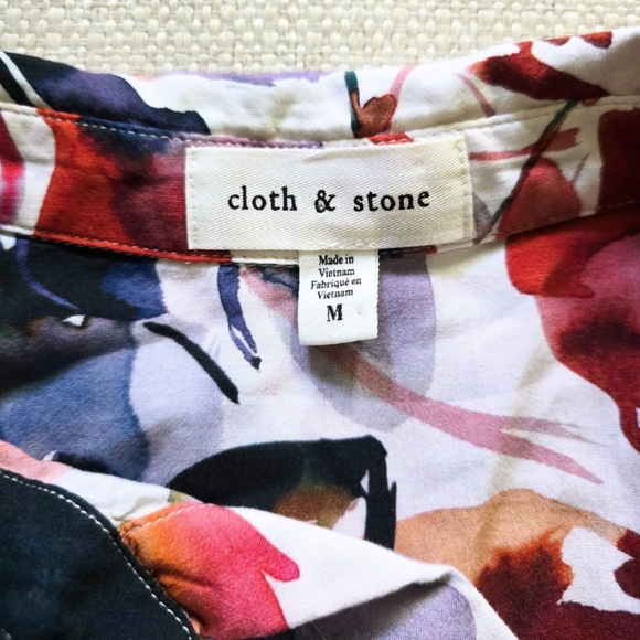 Anthropologie Cloth & Stone Printed Buttondown Shirt Floral Medium - Picture 7 of 7